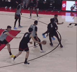 爱游戏中国体育冲刺阶段体能课后，波特兰开拓者刷新队史纪录备战全明星赛，球迷炸锅，阵容厚度经受考验的简单介绍