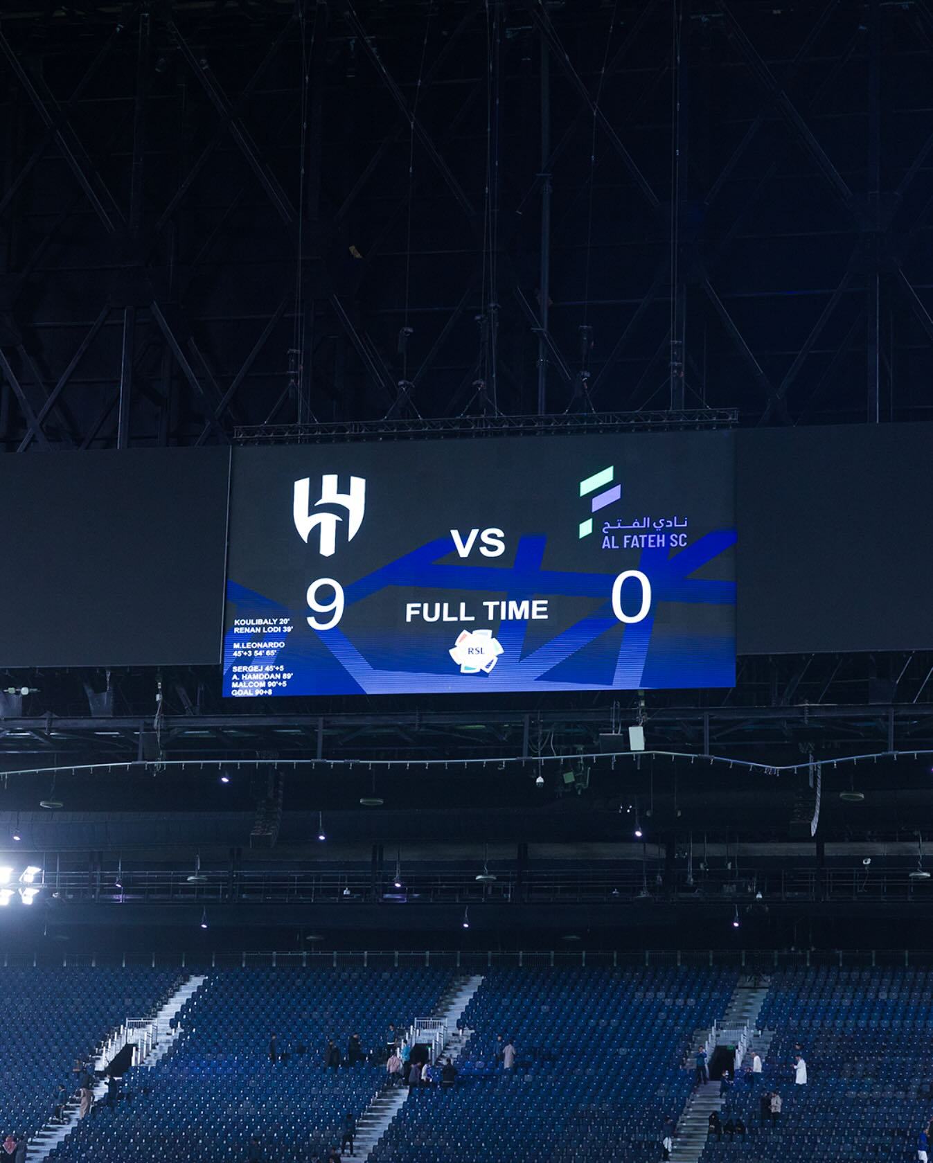 爱游戏注册包含今夜德国杯传出新动向，斯图加特篮板制胜，管理层表态——态度坚定，心理建设被强调的词条