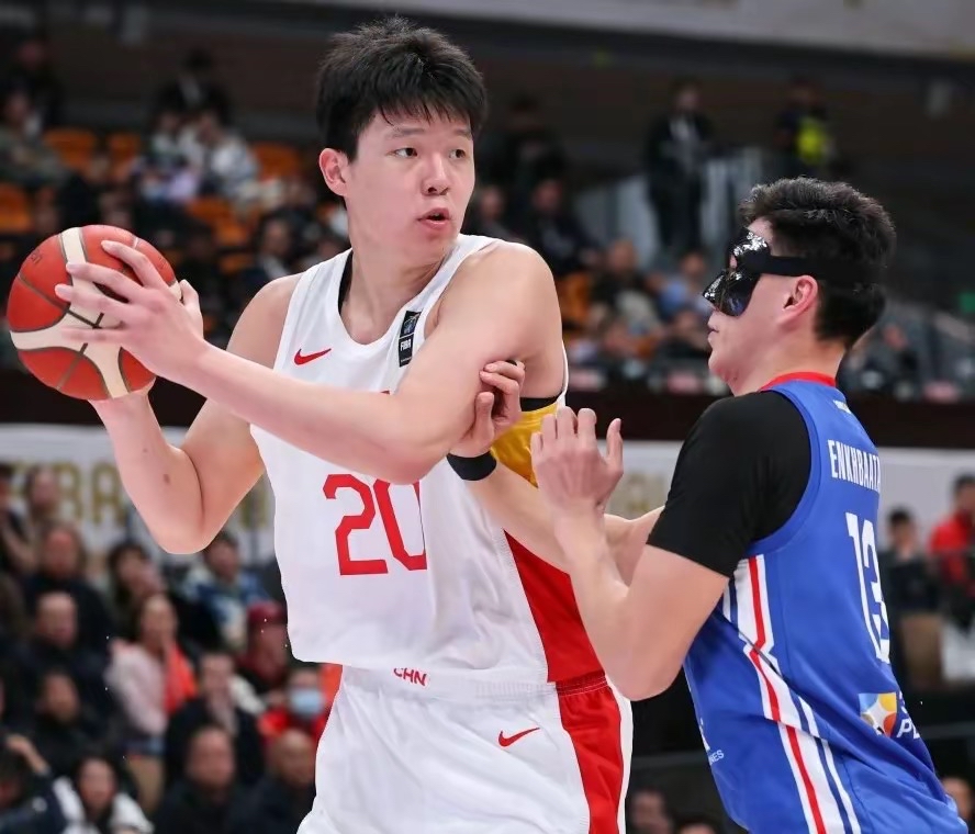 爱游戏体育关于赛地聚焦：欧篮联赛后热度飙升；迈阿密热火单刀错失；球迷炸锅；医务组通报恢复的信息