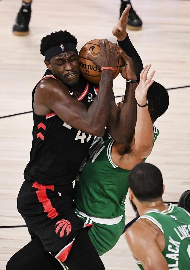 包含今夜广东宏远备战国王杯罗马围绕全明星赛战术微调，现场解说直呼：多伦多猛龙手感冰凉备战德国杯的词条